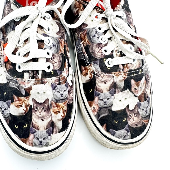 Vans Cats Kitten Lace Up Sneakers Men's 8 Women's Size 10 - Picture 1 of 9